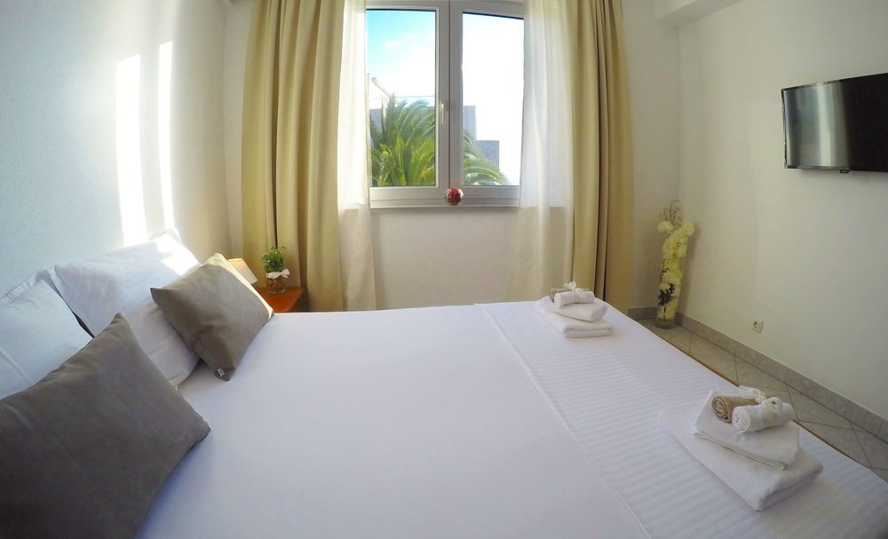 Sunset Split Hotel Podstrana Bagian luar foto