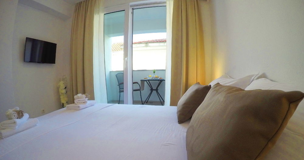 Sunset Split Hotel Podstrana Bagian luar foto