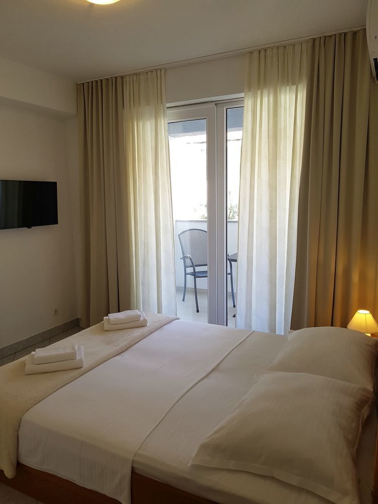 Sunset Split Hotel Podstrana Bagian luar foto