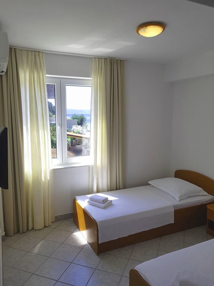 Sunset Split Hotel Podstrana Bagian luar foto