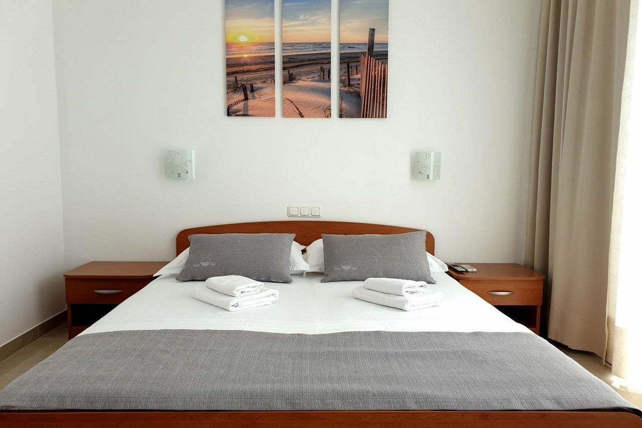 Sunset Split Hotel Podstrana Bagian luar foto